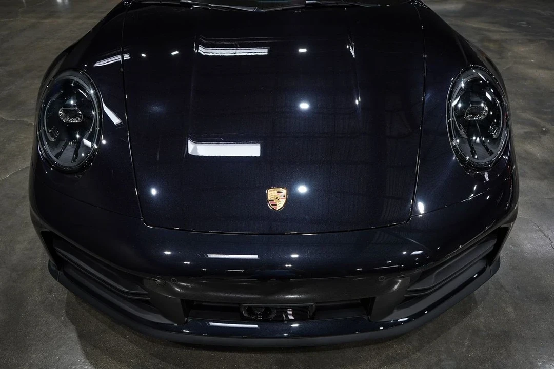 2025 Porsche 992 Carrera - Image 9 of 21