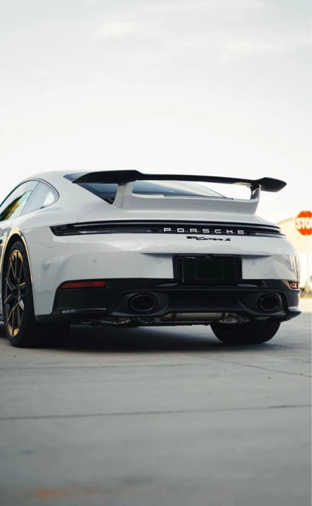 2025 Porsche 992 Carrera S - Image 7 of 11