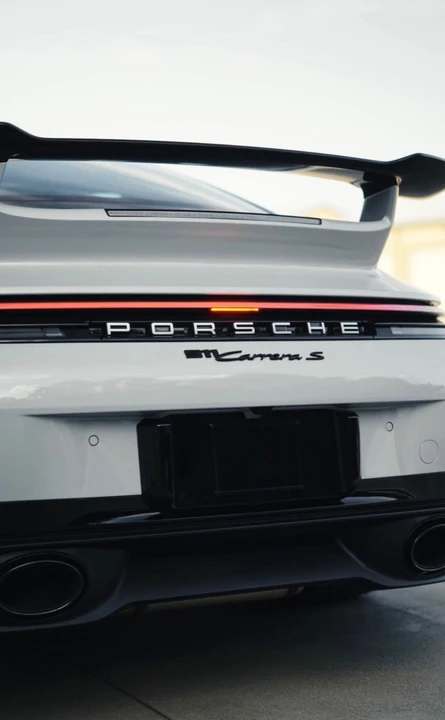 2025 Porsche 992 Carrera S - Image 5 of 11