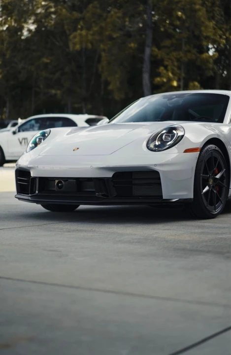 2025 Porsche 992 Carrera S - Image 3 of 11