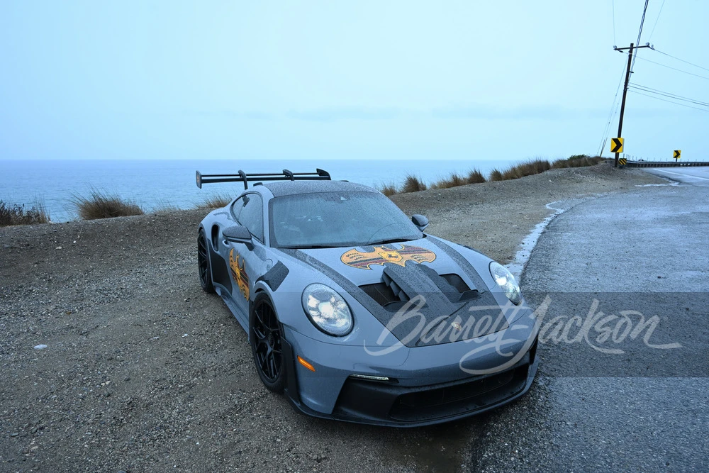 2025 Porsche 992 GT3 RS - Image 29 of 31