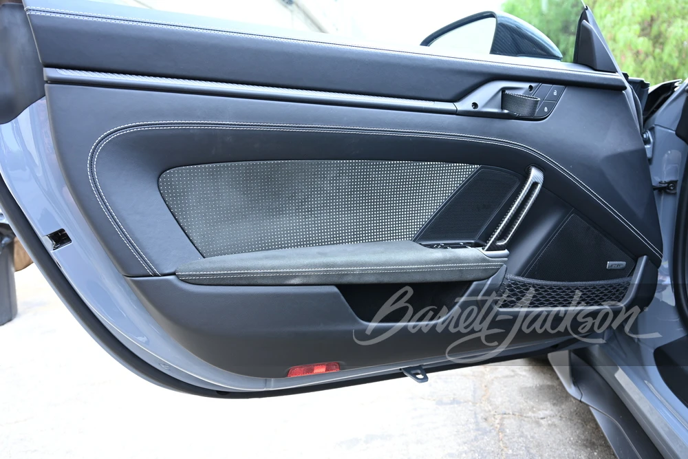2025 Porsche 992 GT3 RS - Image 10 of 31