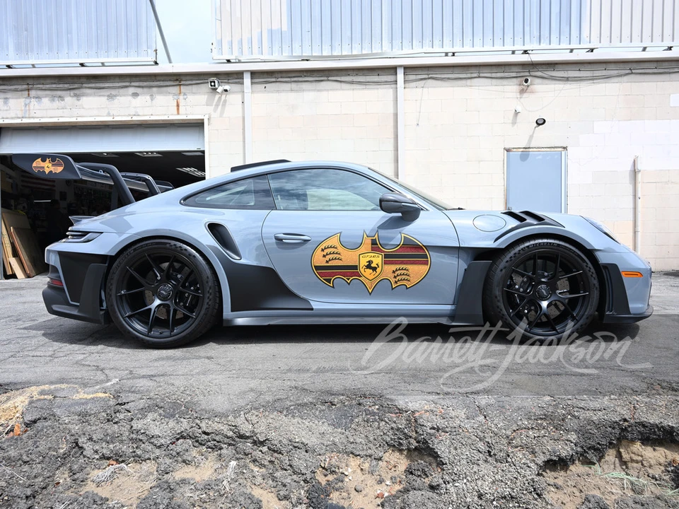 2025 Porsche 992 GT3 RS - Image 2 of 31