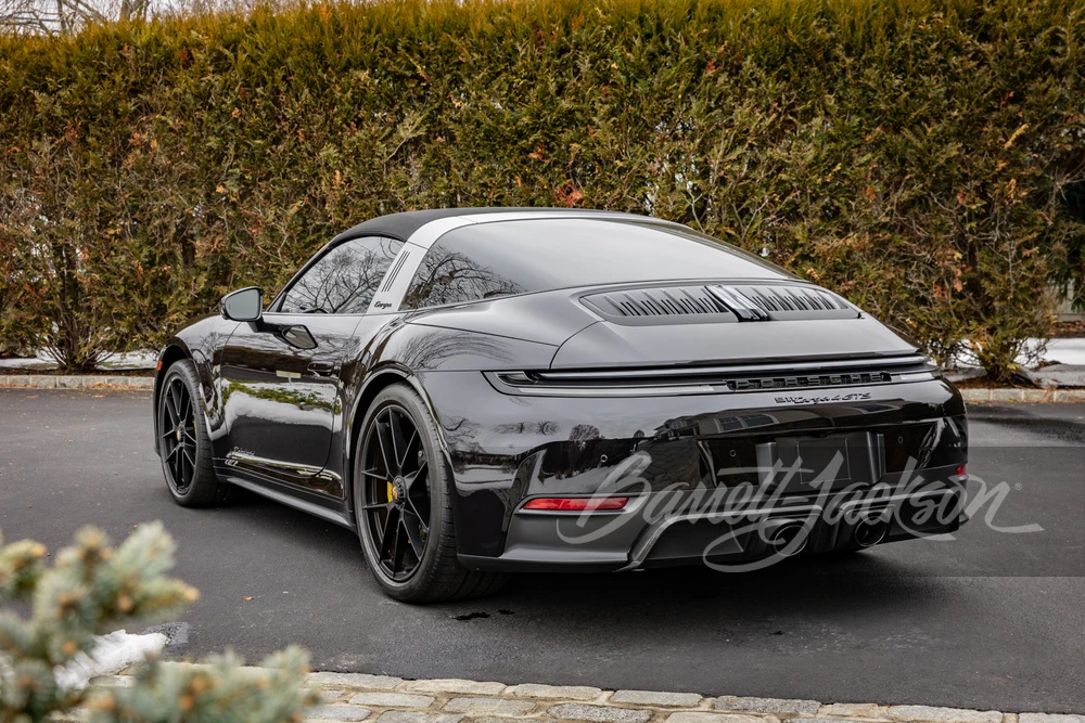 2025 Porsche 992 Targa 4 GTS - Image 12 of 31
