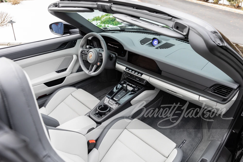 2025 Porsche 992 Targa 4 GTS - Image 29 of 31