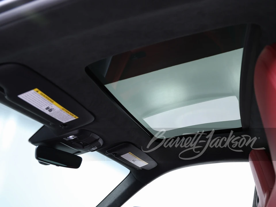 2025 Porsche 992 Turbo S - Image 9 of 31