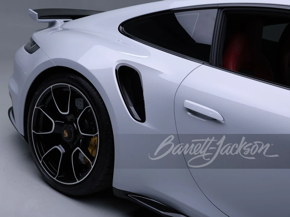 2025 Porsche 992 Turbo S - Image 15 of 31