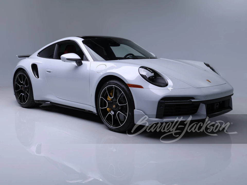 2025 Porsche 992 Turbo S - Image 20 of 31