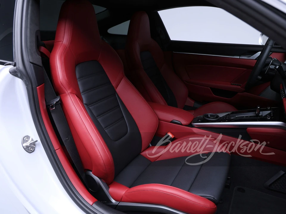 2025 Porsche 992 Turbo S - Image 24 of 31