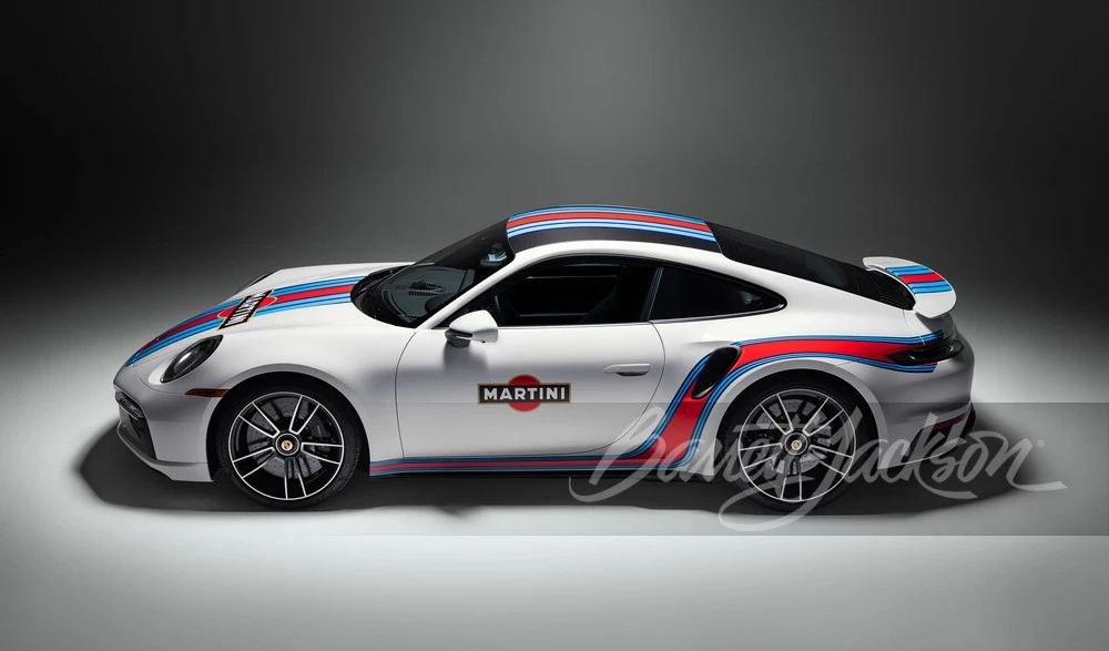 2025 Porsche 992 Turbo S - Image 17 of 18