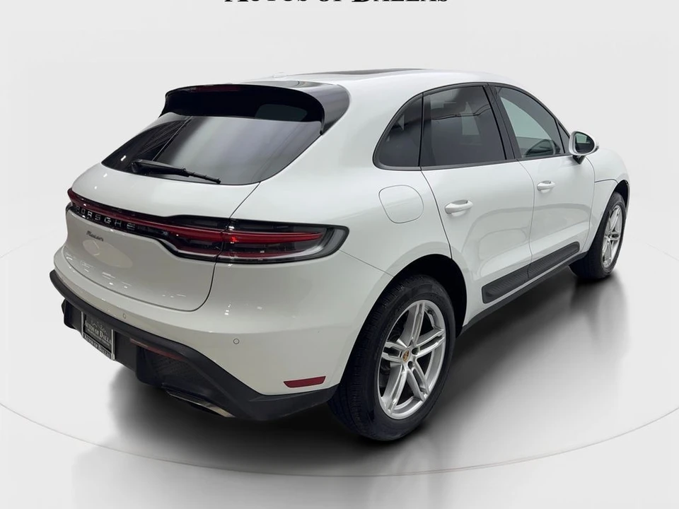2025 Porsche Macan T - Image 6 of 21