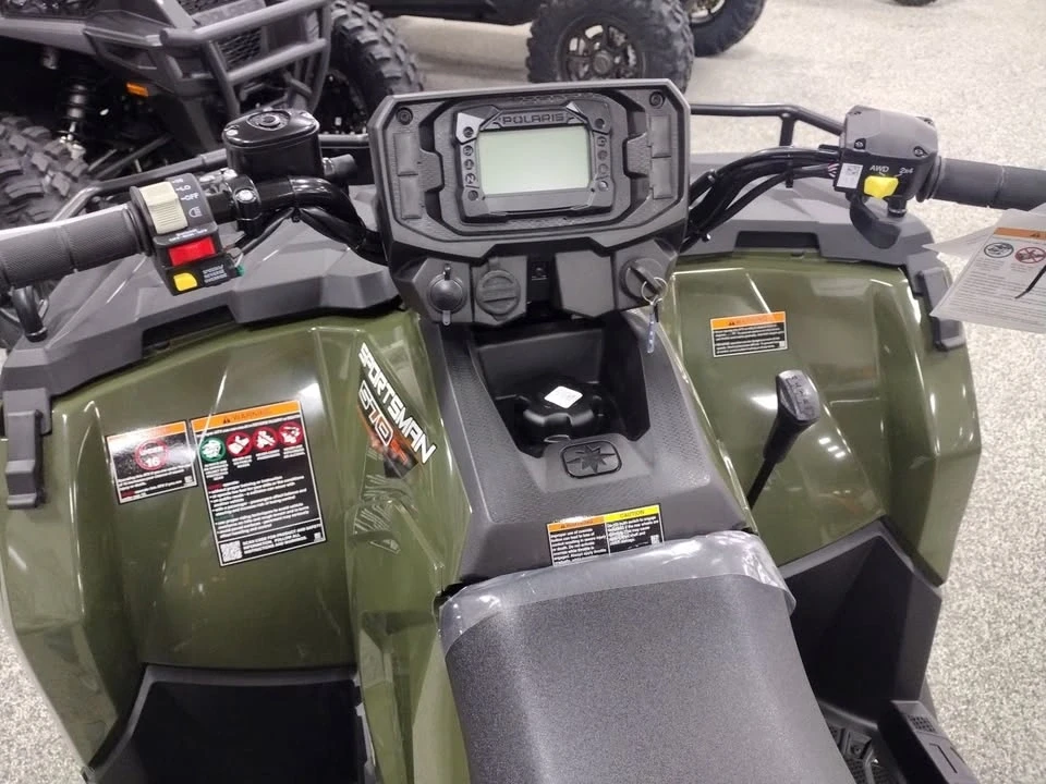 2025 Polaris - Image 6 of 6