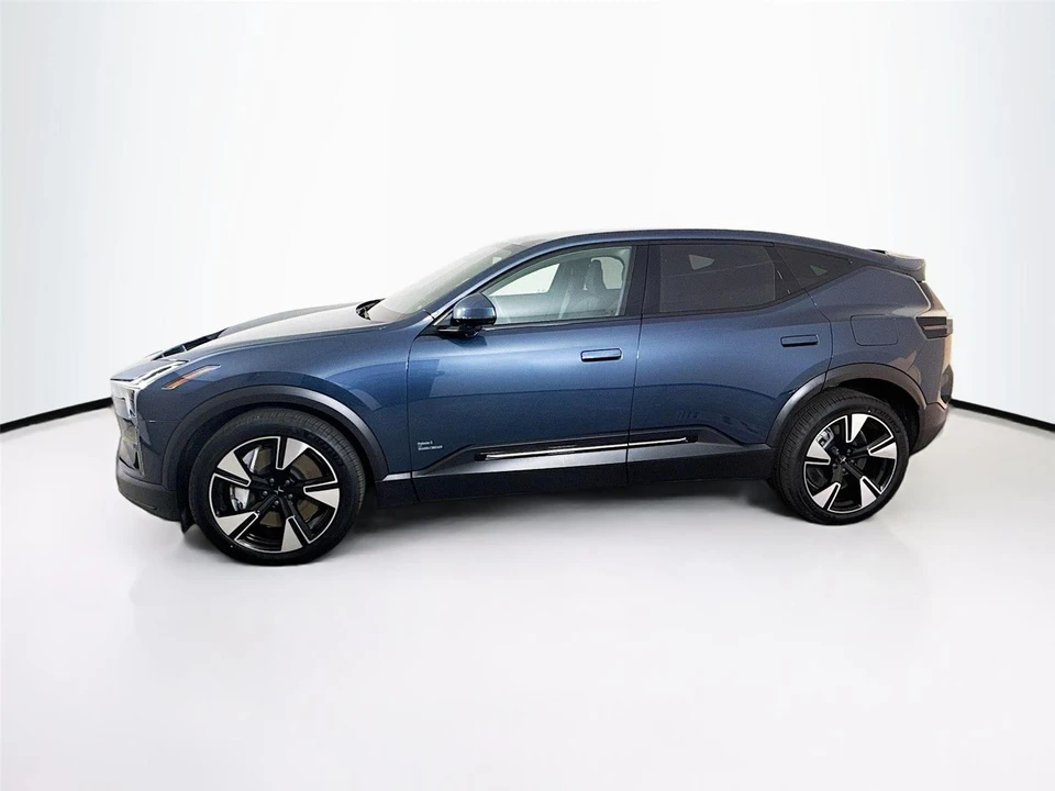 2025 Polestar 3 - Image 4 of 11