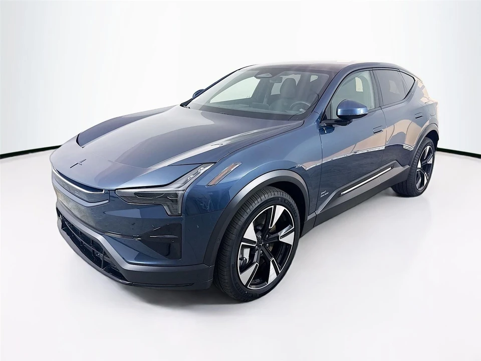 2025 Polestar 3 - Image 3 of 11