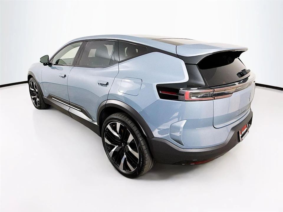 2025 Polestar 3 - Image 5 of 14