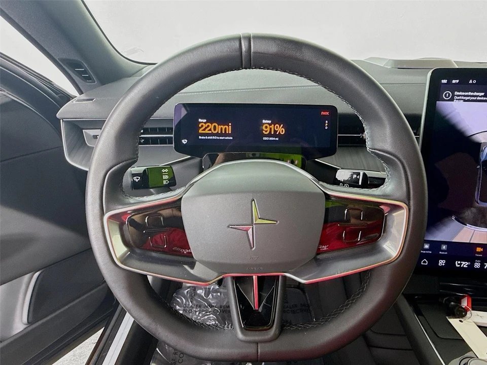 2025 Polestar 3 - Image 10 of 21