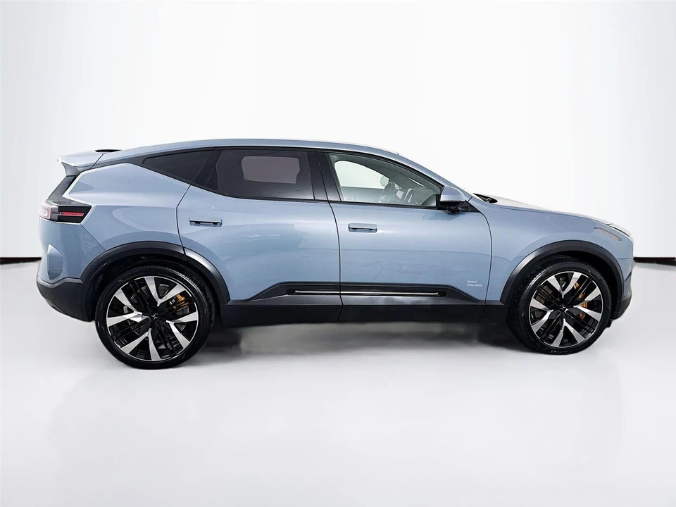 2025 Polestar 3 - Image 8 of 21