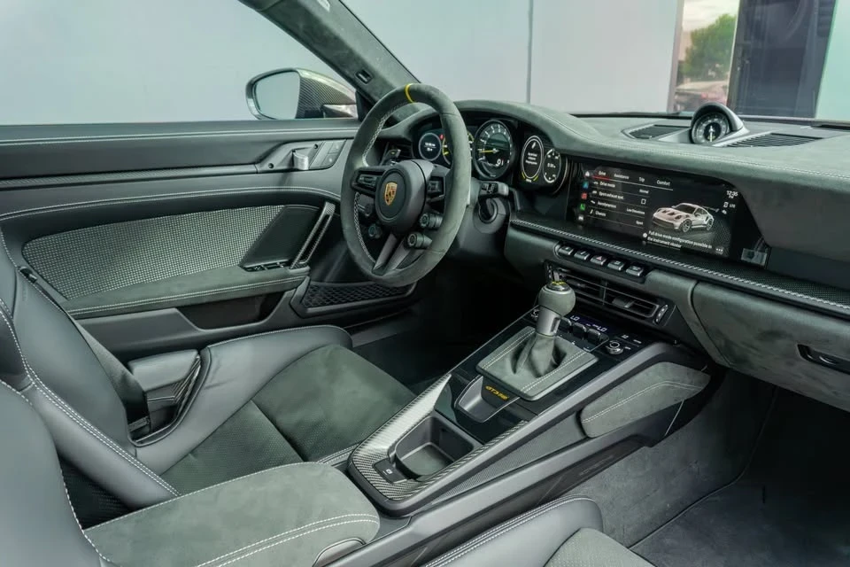 2025 Porsche 992 GT3 RS - Image 13 of 20