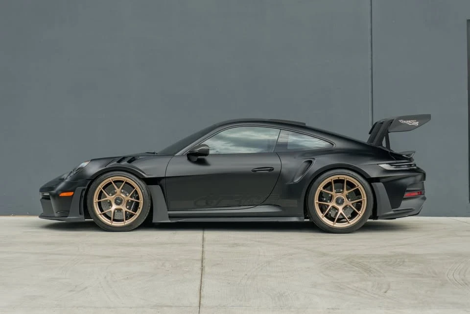2025 Porsche 992 GT3 RS - Image 2 of 20