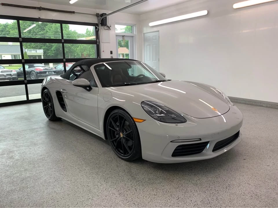 2025 Porsche 718 Boxster - Image 6 of 9