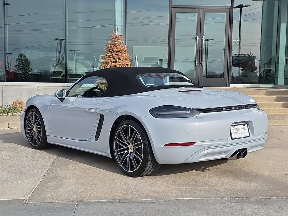 2025 Porsche 718 Boxster - Image 4 of 6