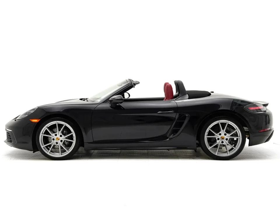 2025 Porsche 718 Boxster - Image 2 of 6