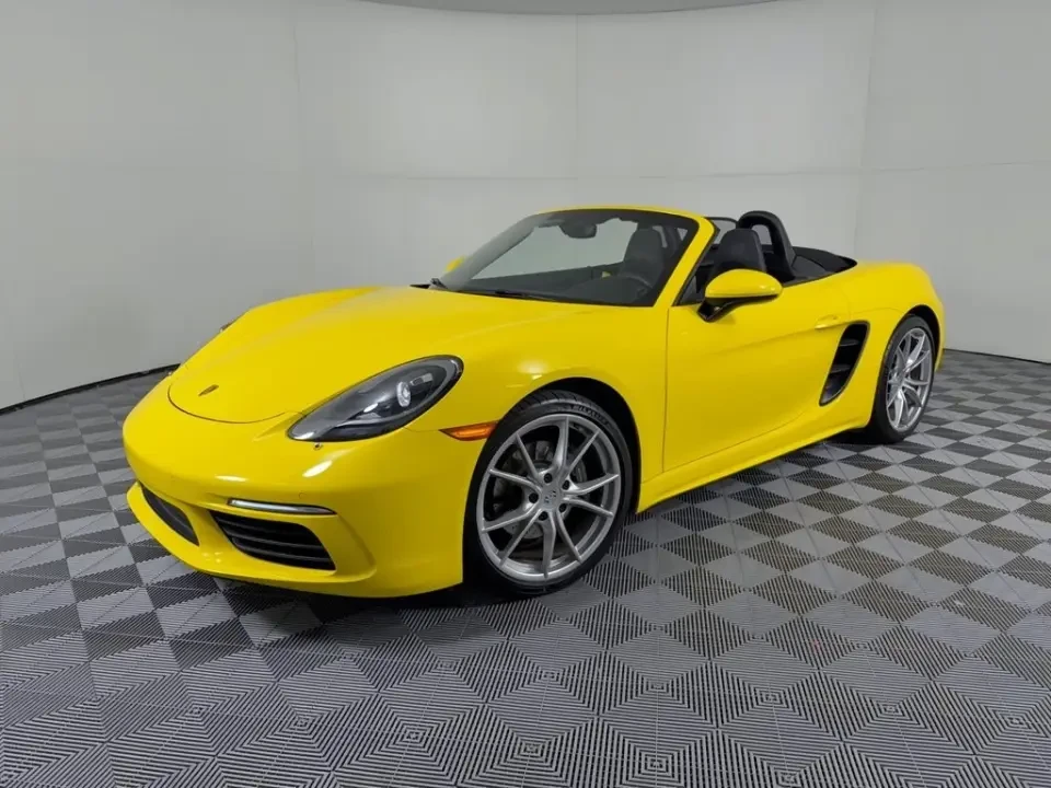 2025 Porsche 718 Boxster - Image 7 of 31