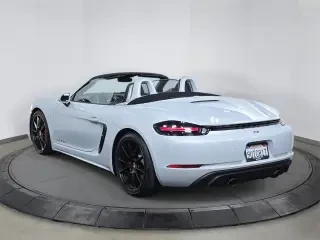 2025 Porsche 718 Boxster GTS 4.0 - Image 3 of 4