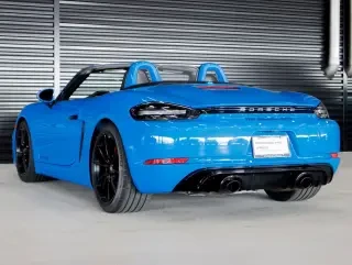 2025 Porsche 718 Boxster GTS 4.0 - Image 3 of 4