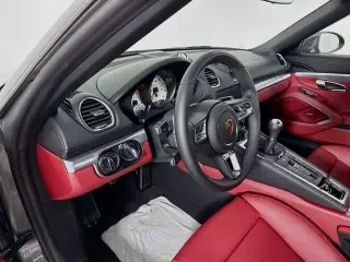 2025 Porsche 718 Boxster GTS 4.0 - Image 30 of 31
