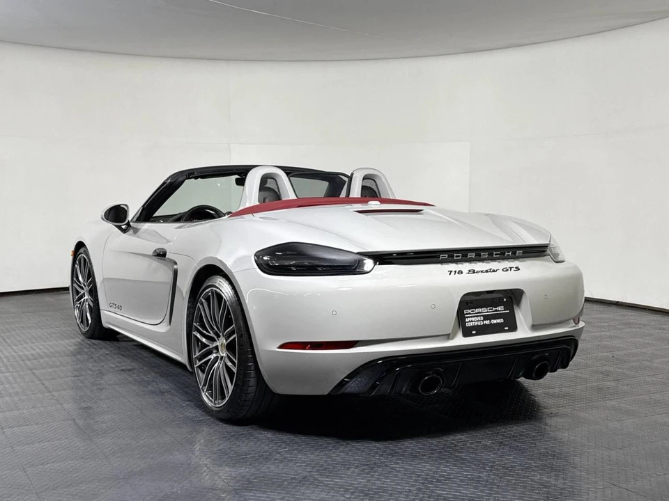 2025 Porsche 718 Boxster GTS 4.0 - Image 3 of 4