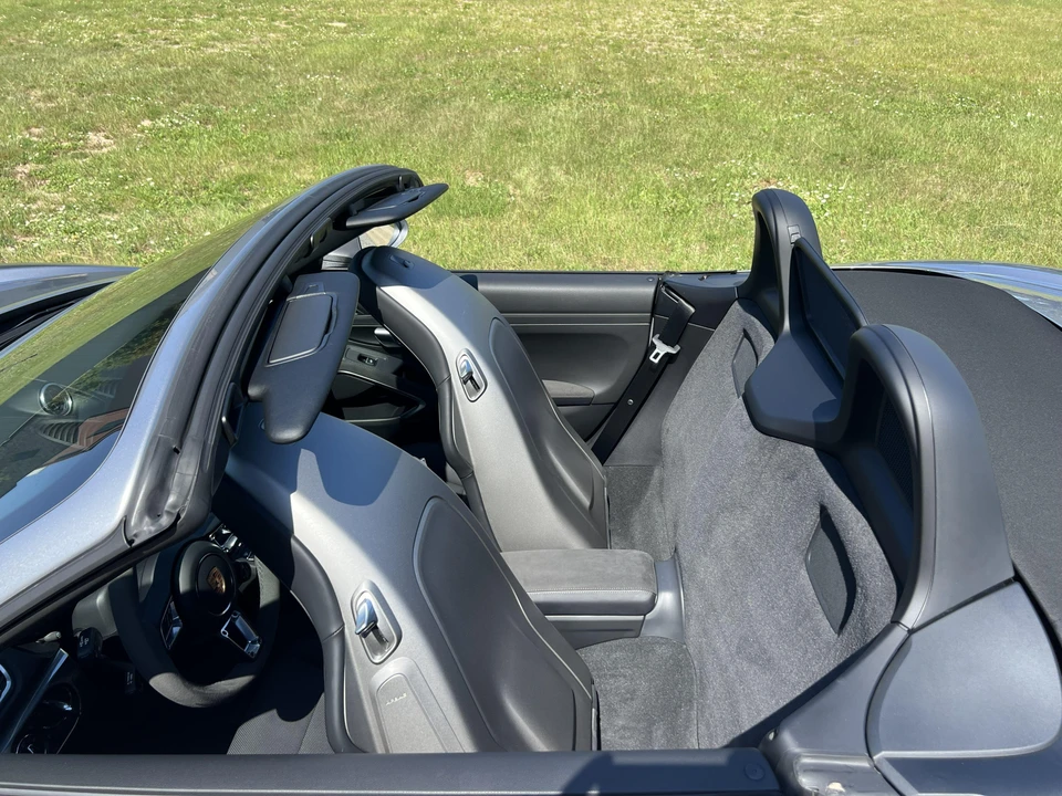 2025 Porsche 718 Boxster GTS 4.0 - Image 29 of 31