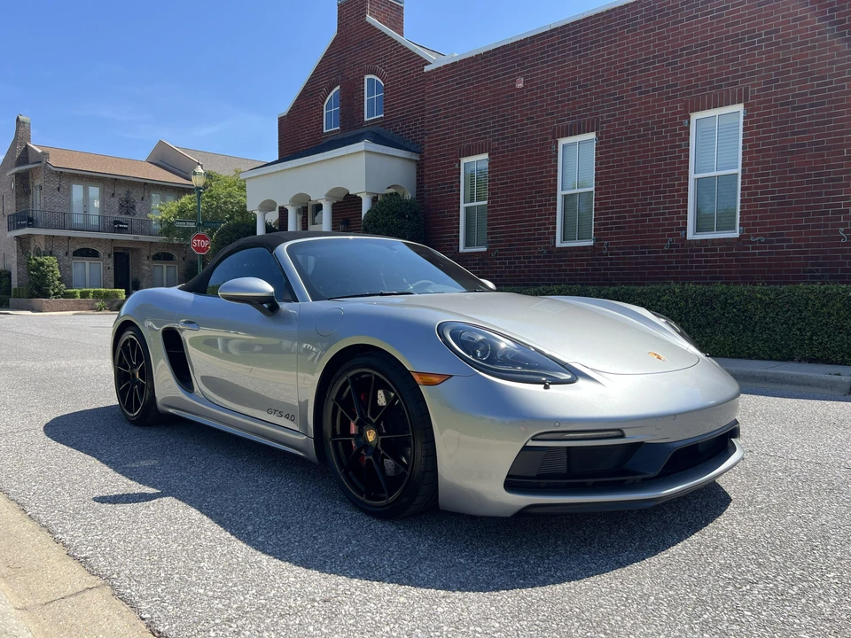 2025 Porsche 718 Boxster GTS 4.0 - Image 24 of 31