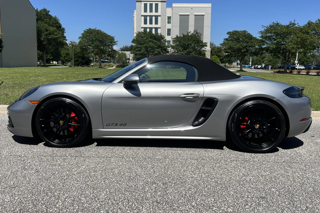2025 Porsche 718 Boxster GTS 4.0 - Image 3 of 31