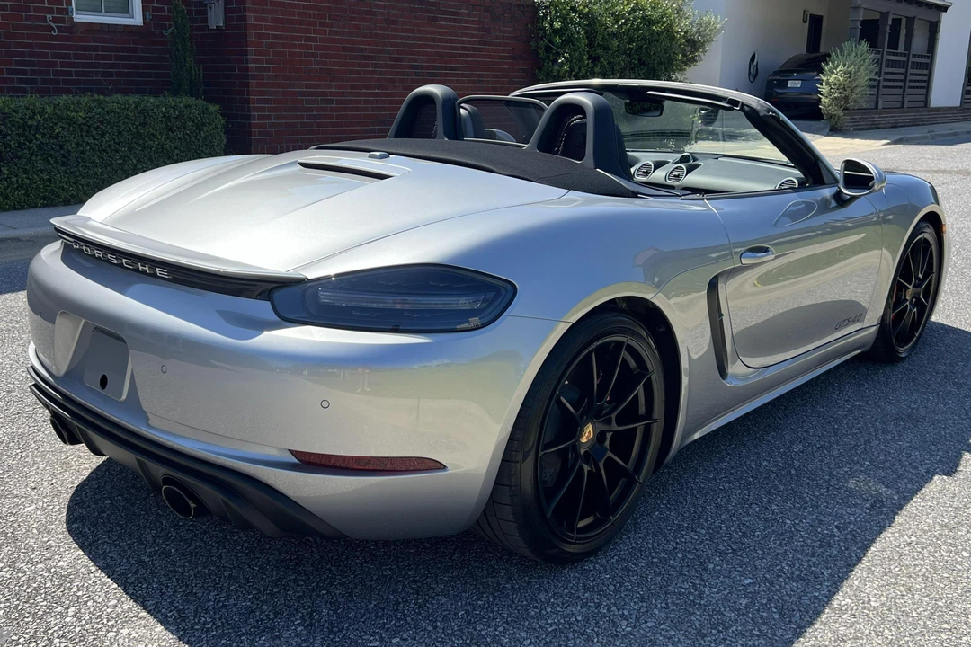 2025 Porsche 718 Boxster GTS 4.0 - Image 4 of 31