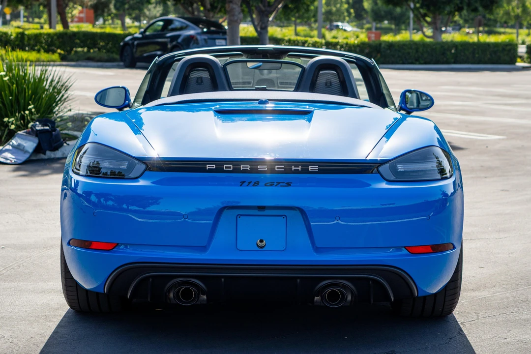 2025 Porsche 718 Boxster GTS 4.0 - Image 9 of 31