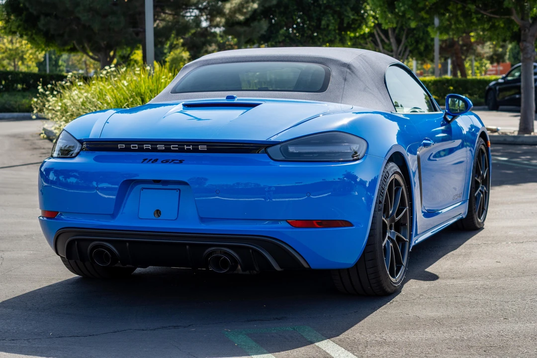 2025 Porsche 718 Boxster GTS 4.0 - Image 16 of 31