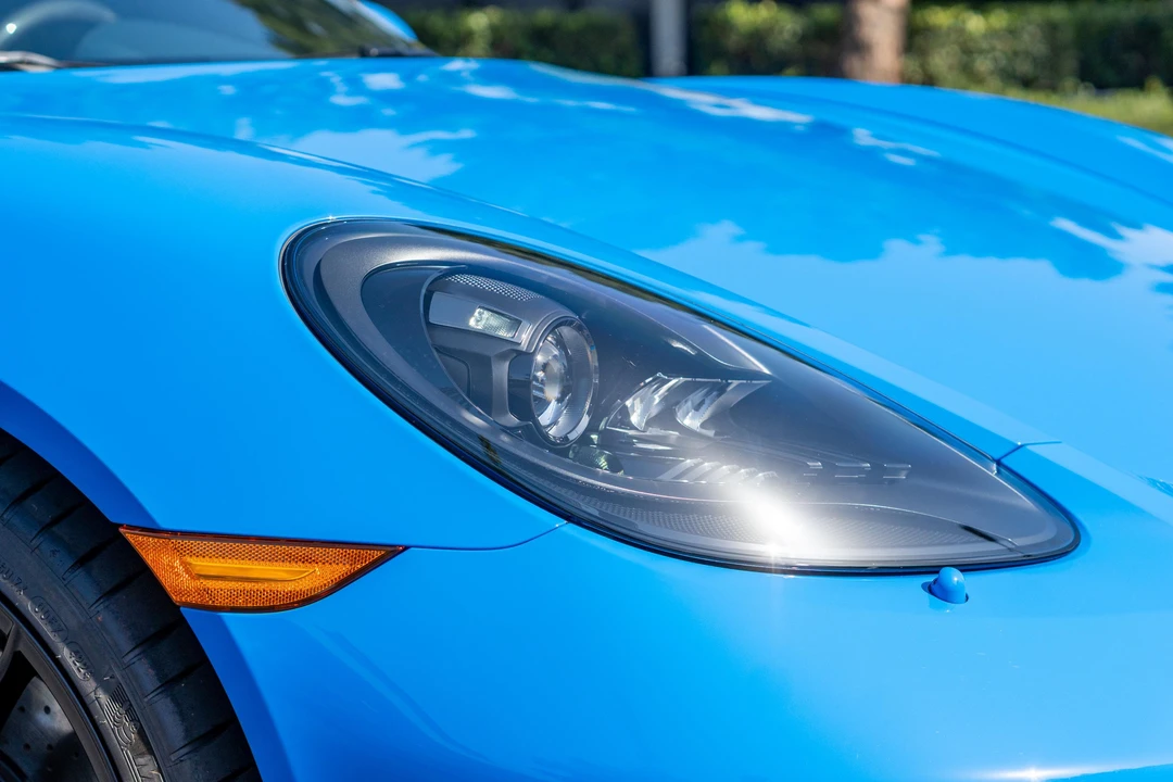 2025 Porsche 718 Boxster GTS 4.0 - Image 24 of 31