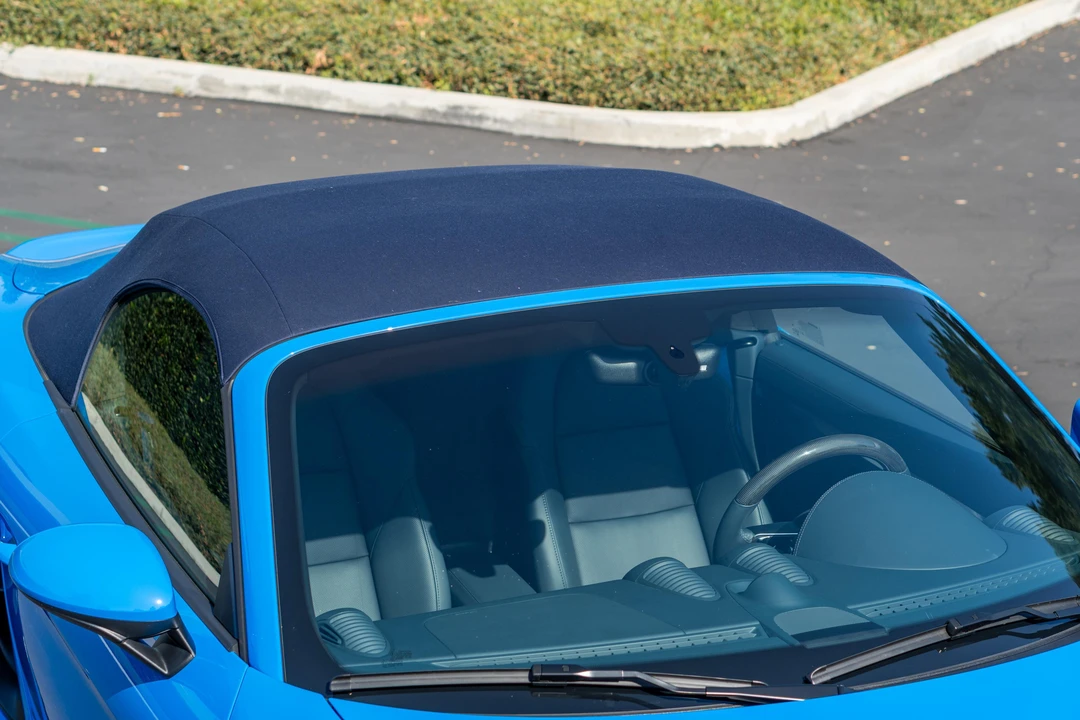 2025 Porsche 718 Boxster GTS 4.0 - Image 19 of 31
