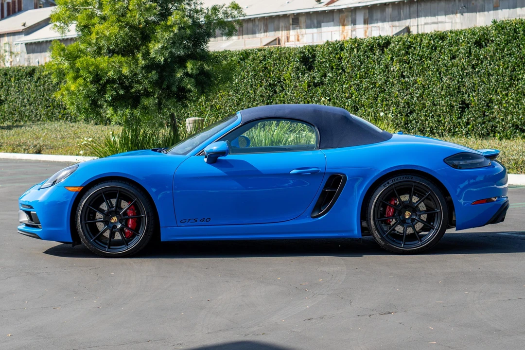 2025 Porsche 718 Boxster GTS 4.0 - Image 3 of 31
