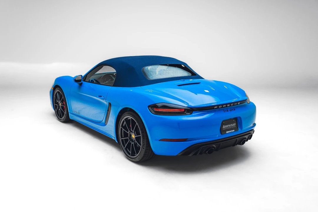 2025 Porsche - Image 6 of 31