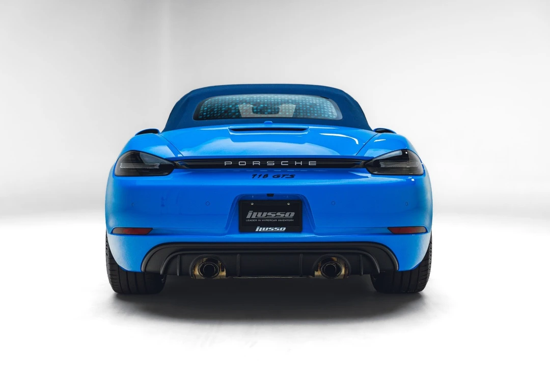 2025 Porsche - Image 8 of 31