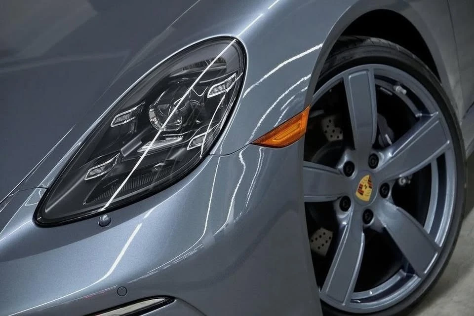 2025 Porsche 718 Boxster - Image 8 of 10