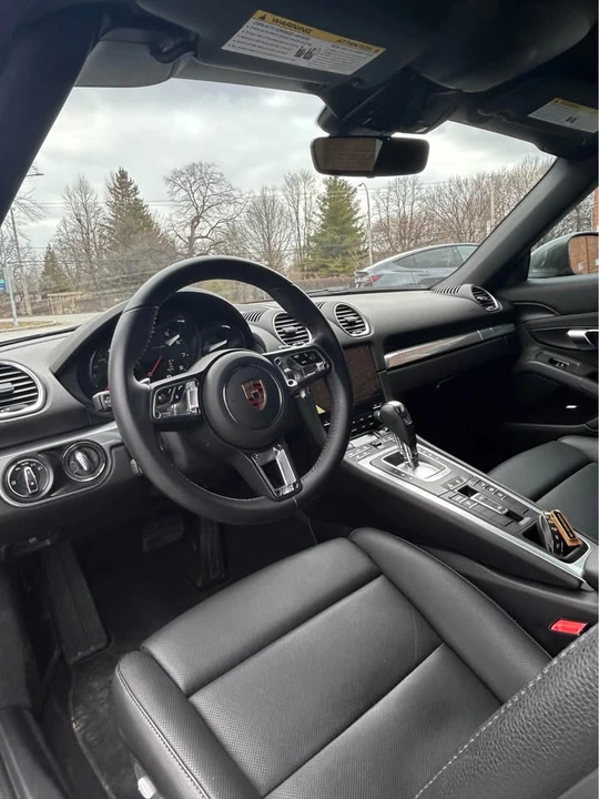 2025 Porsche 718 Boxster - Image 2 of 12