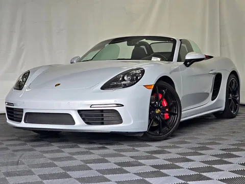 2025 Porsche 718 Boxster S