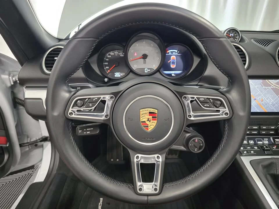 2025 Porsche 718 Boxster S - Image 14 of 20
