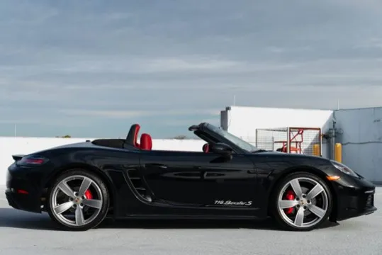 2025 Porsche 718 Boxster S - Image 3 of 7
