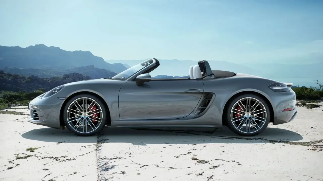 2025 Porsche 718 Boxster S - Image 3 of 8