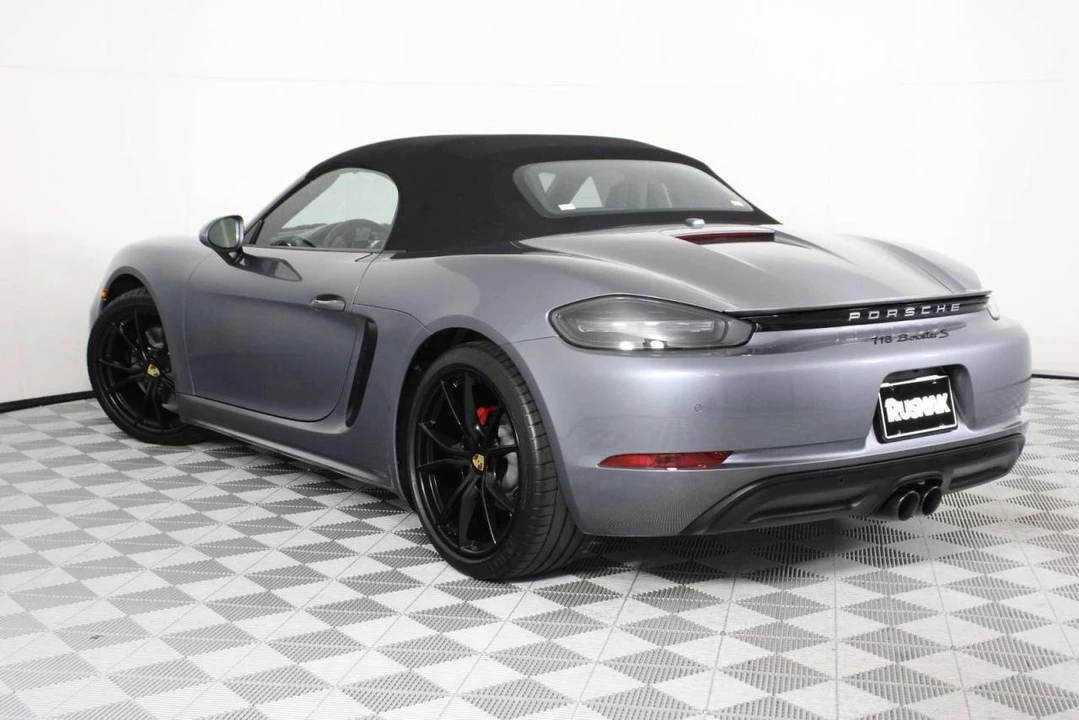 2025 Porsche 718 Boxster S - Image 3 of 5