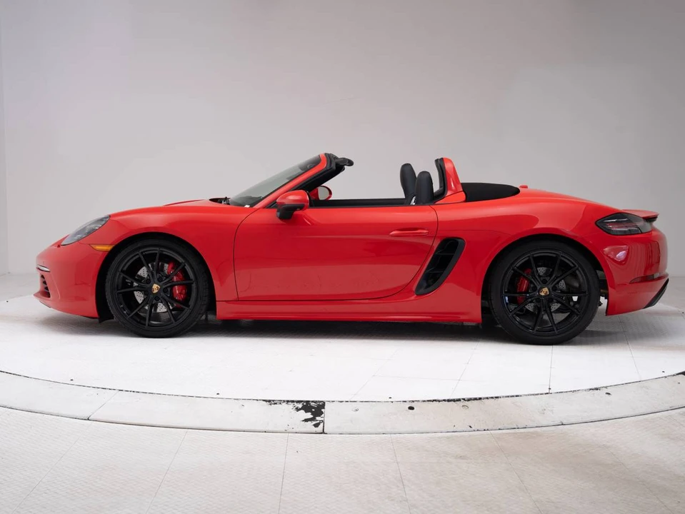 2025 Porsche 718 Boxster S - Image 2 of 4